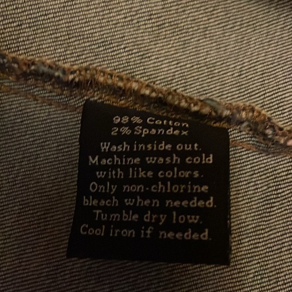 Rock & Republic Blue Denim Distressed Jacket NWOT - Picture 13 of 13